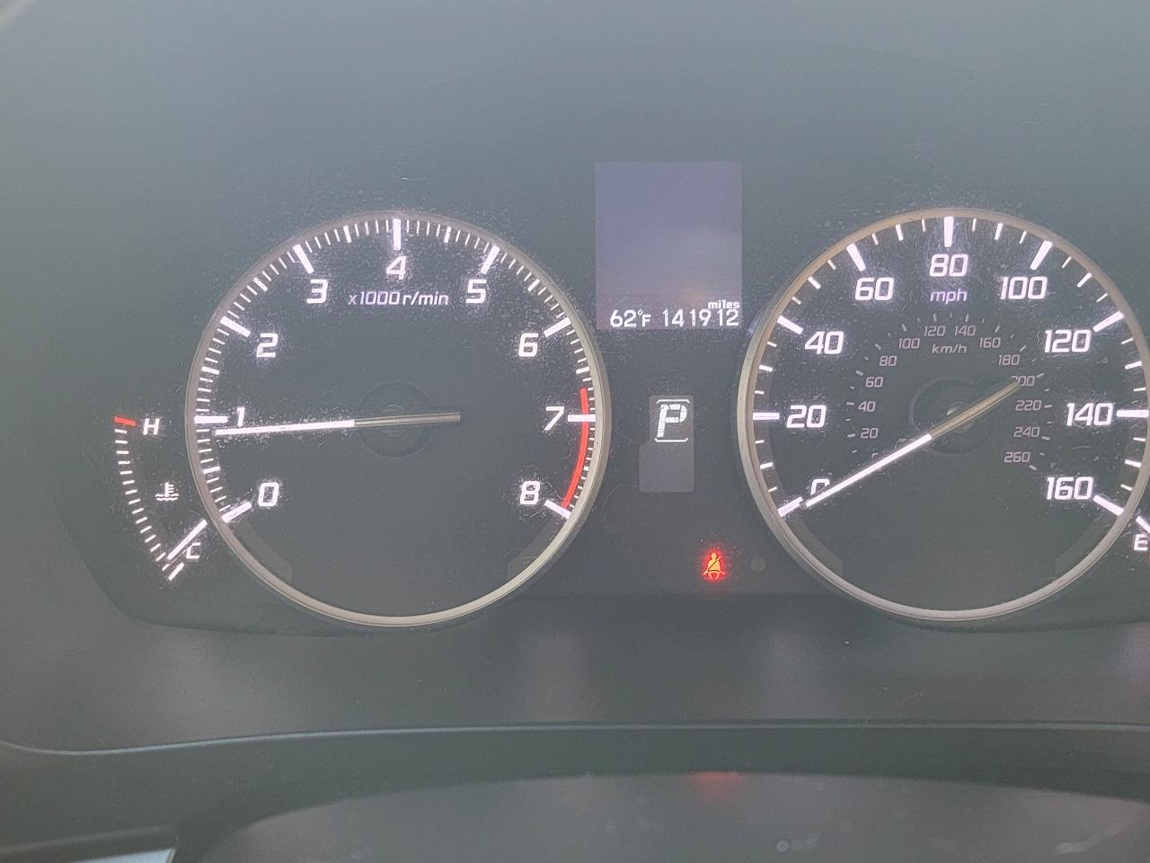 Acura ILX 4dr Sdn 2.0L Tech Pkg 2013