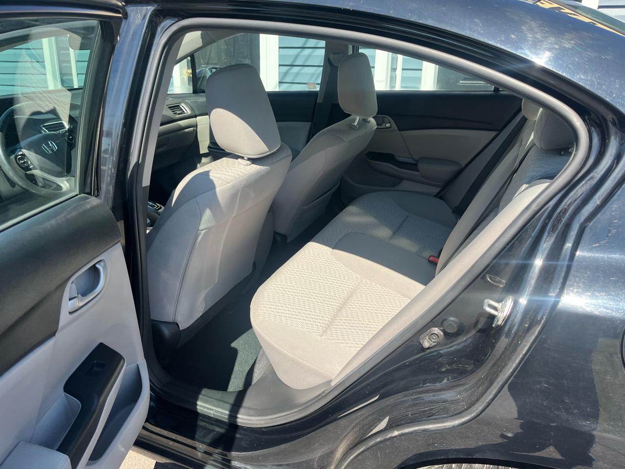 Honda Civic Sedan 4dr CVT LX 2015