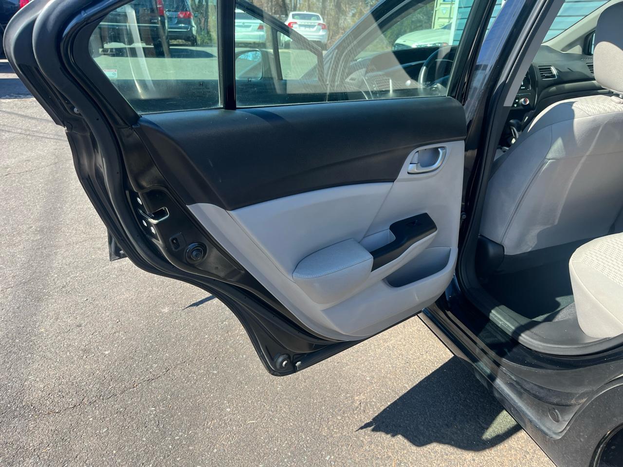 Honda Civic Sedan 4dr CVT LX 2015