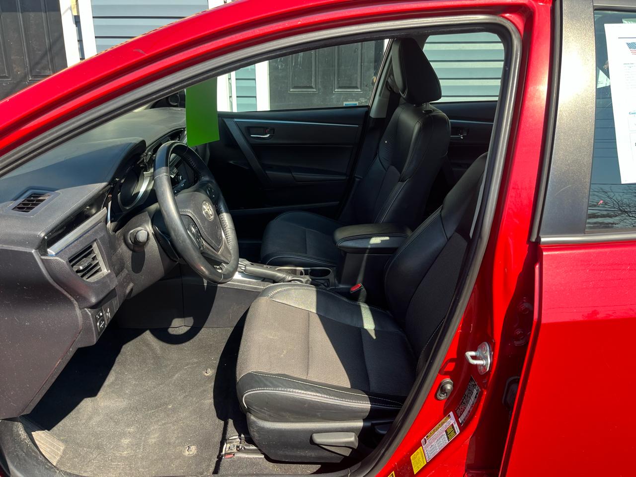 Toyota Corolla 4dr Sdn CVT S Plus (Natl) 2014