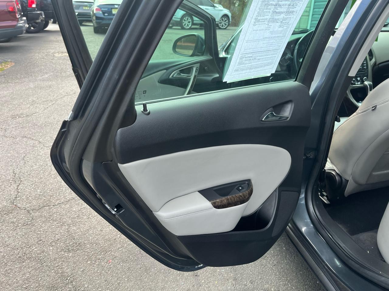 Buick Verano 4dr Sdn Convenience Group 2013