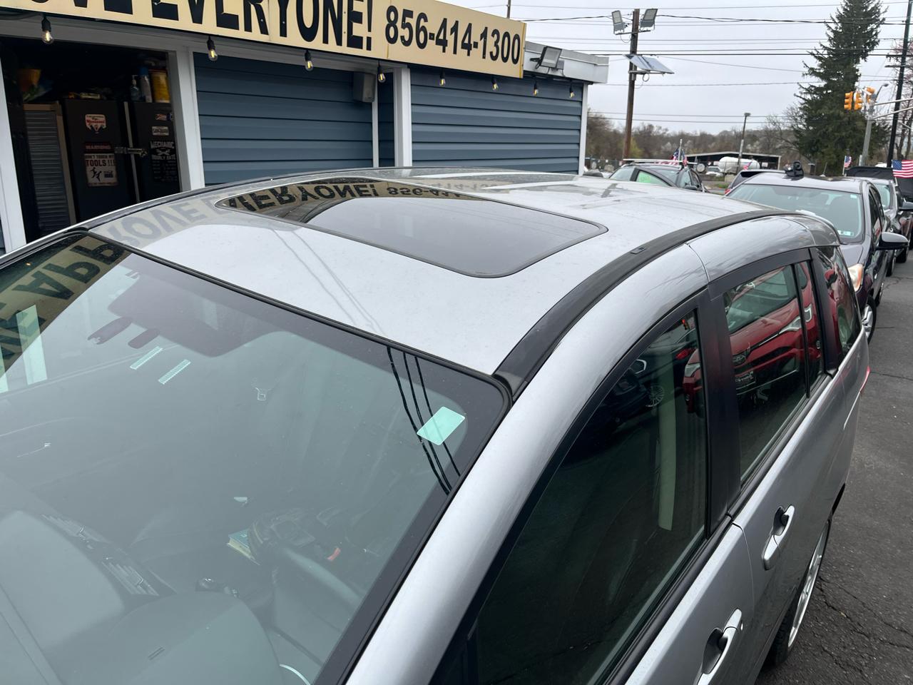 Mazda MAZDA5 4dr Wgn Auto Grand Touring 2012