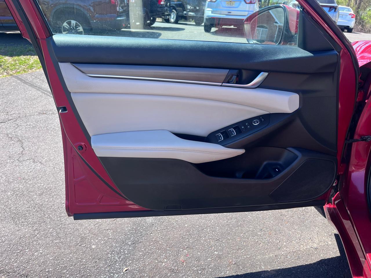 Honda Accord Sedan LX 1.5T CVT 2018