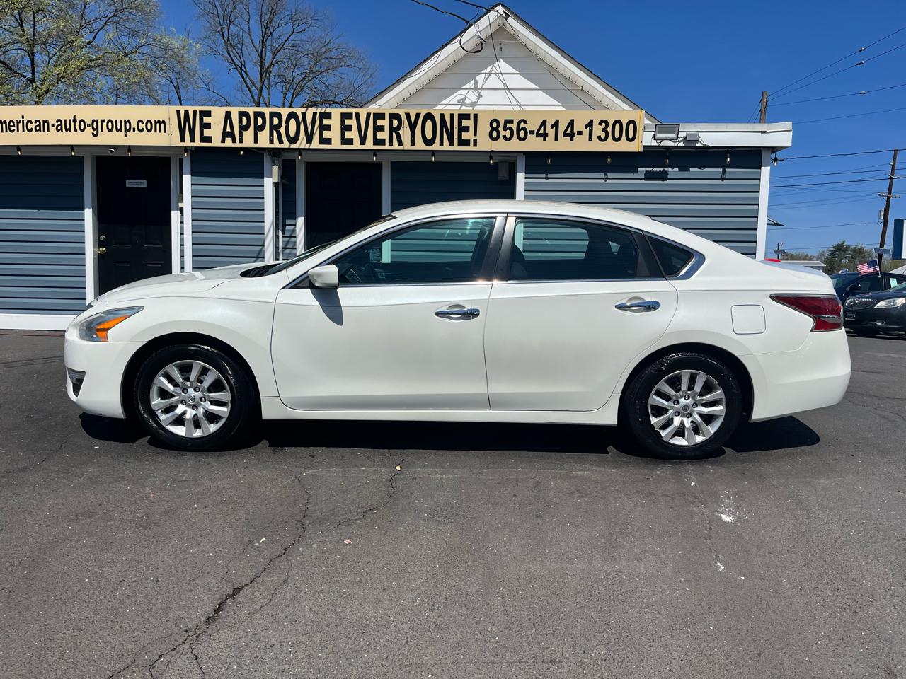 Nissan Altima 4dr Sdn I4 2.5 2015