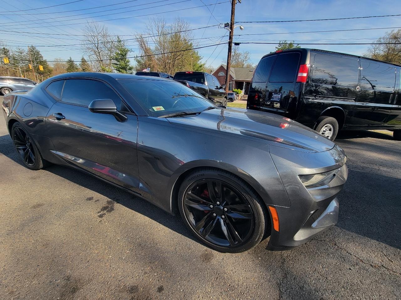 Chevrolet Camaro 2dr Cpe 1LT 2018