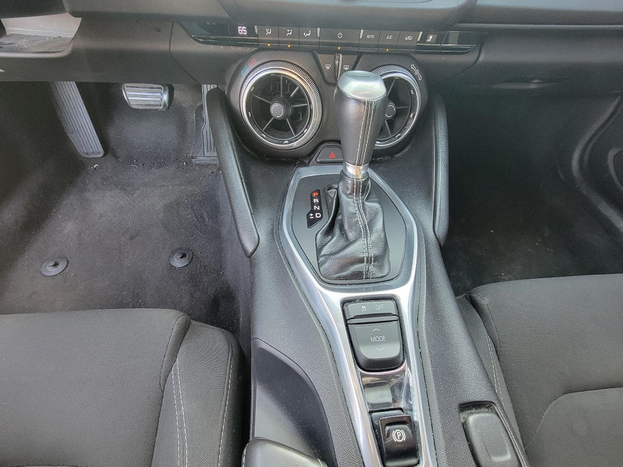 Chevrolet Camaro 2dr Cpe 1LT 2018