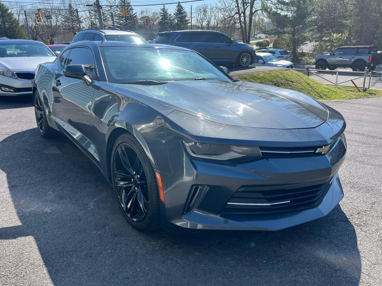 Chevrolet Camaro 2dr Cpe 1LT 2018