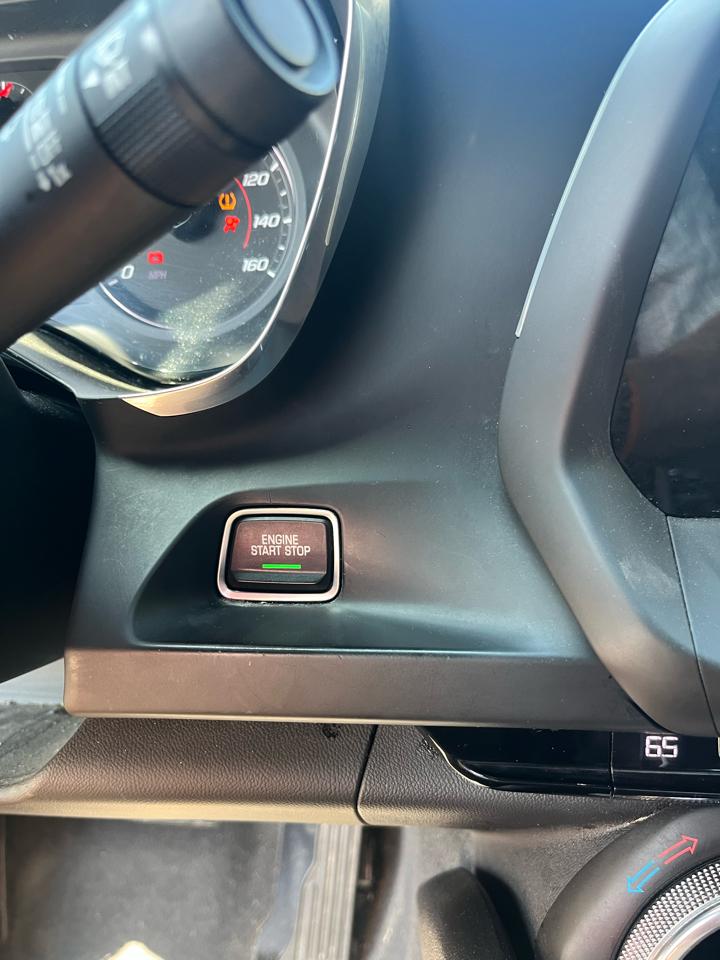 Chevrolet Camaro 2dr Cpe 1LT 2018