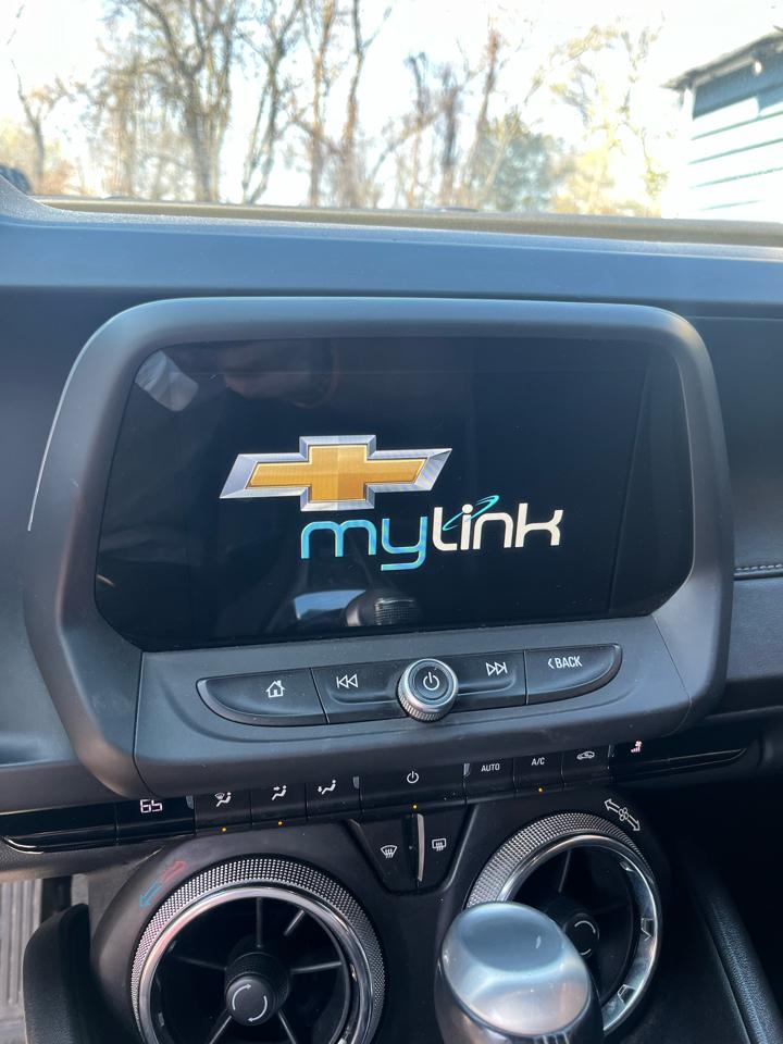 Chevrolet Camaro 2dr Cpe 1LT 2018