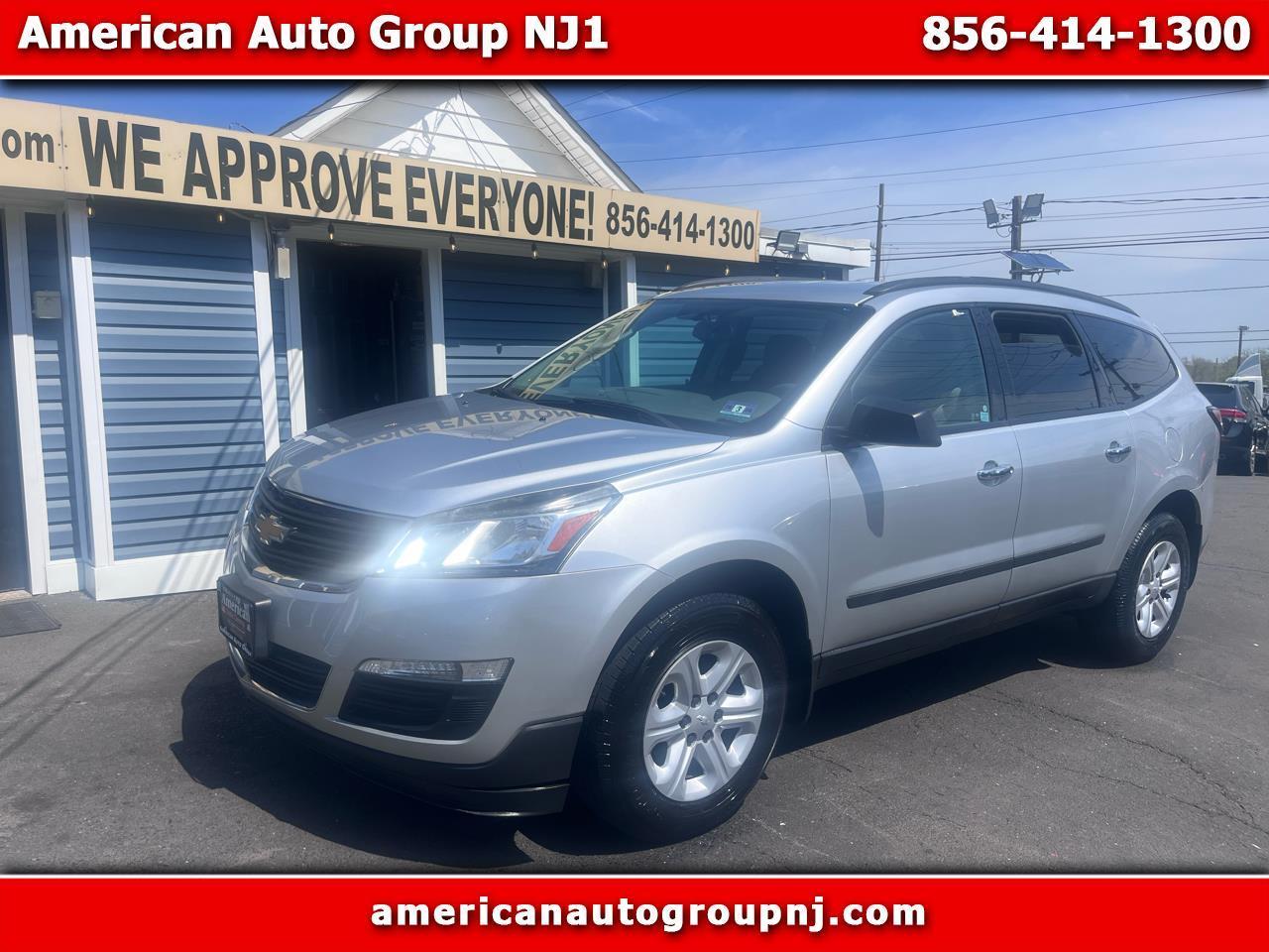 2017 Chevrolet Traverse FWD 4dr LS w/1LS