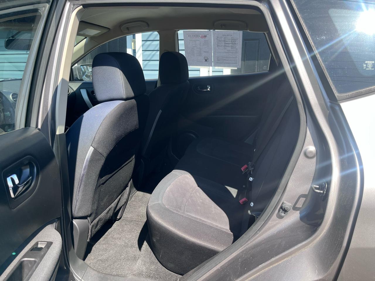 Nissan Rogue Select FWD 4dr S 2014