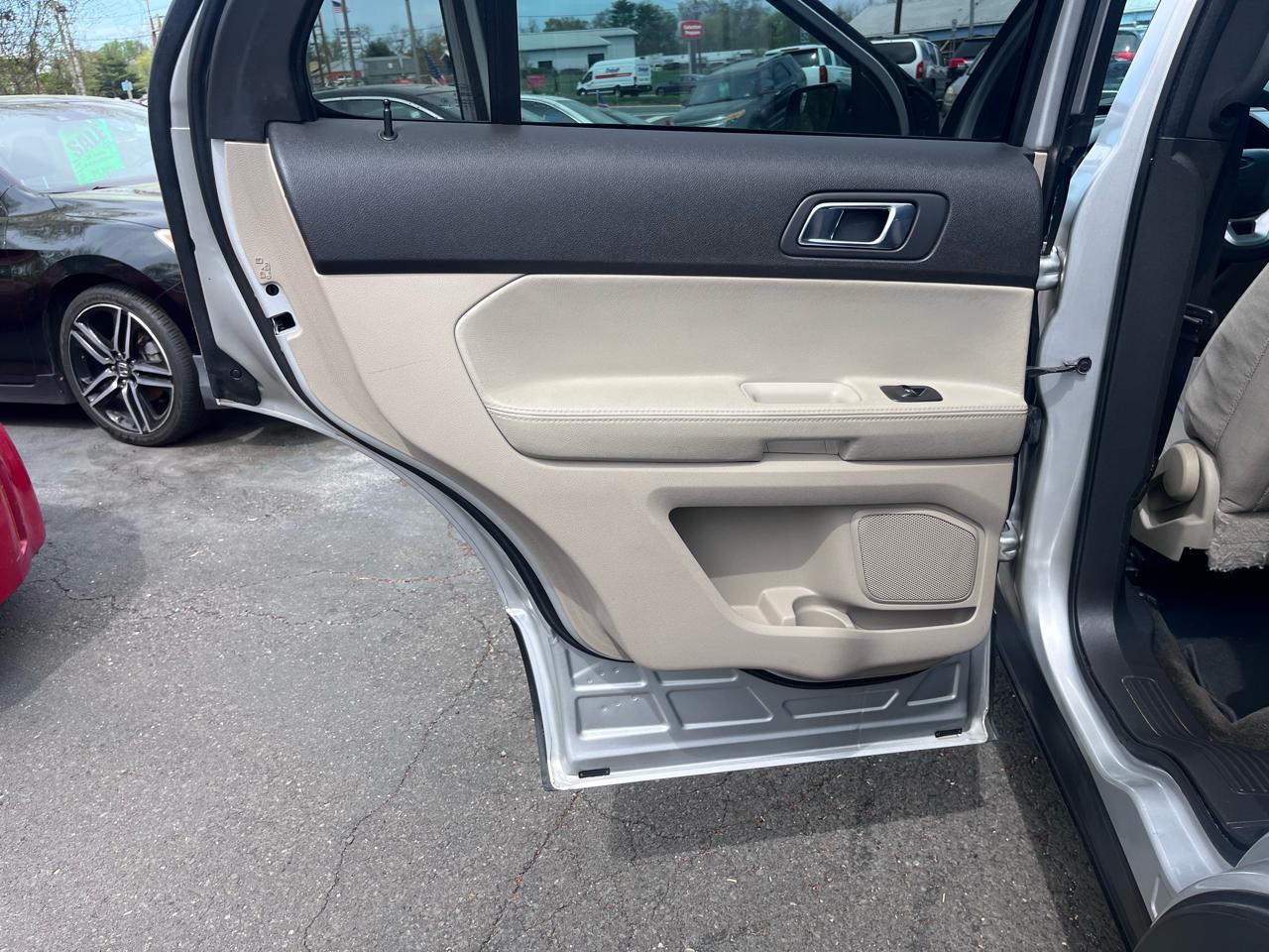 Ford Explorer 4WD 4dr Base 2015