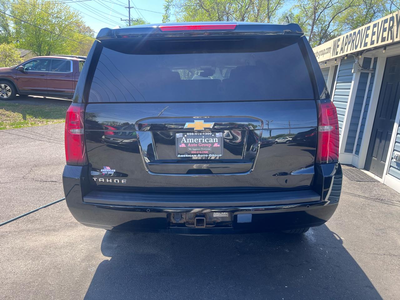 Chevrolet Tahoe 4WD 4dr LT 2017