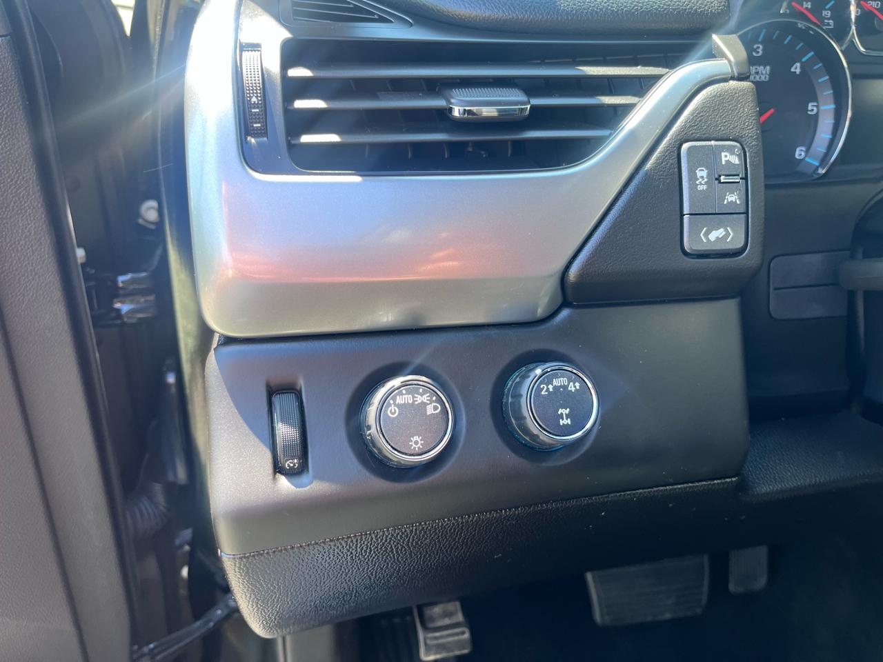 Chevrolet Tahoe 4WD 4dr LT 2017