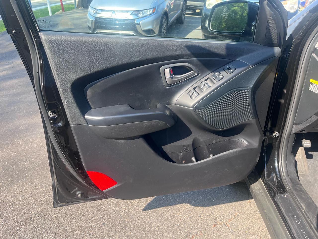 Hyundai Tucson AWD 4dr SE PZEV 2015