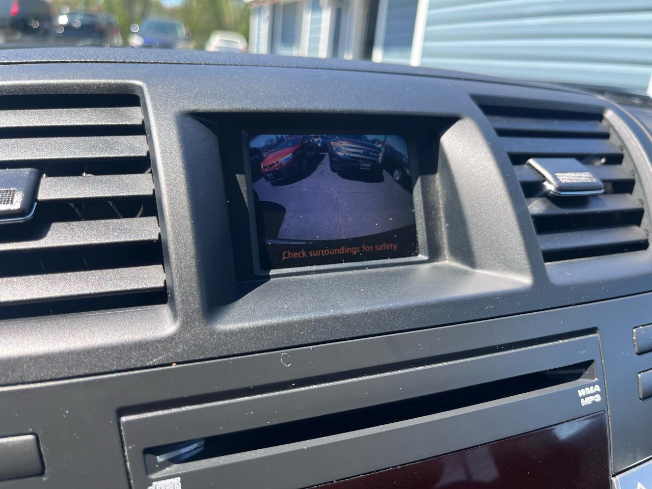 Toyota Highlander 4WD 4dr V6 SE (Natl) 2011