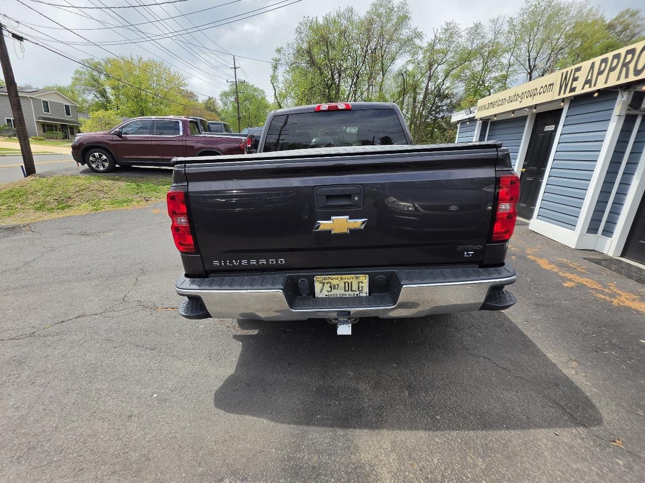 Chevrolet Silverado 1500 4WD Crew Cab 143.5" LT w/2LT 2015