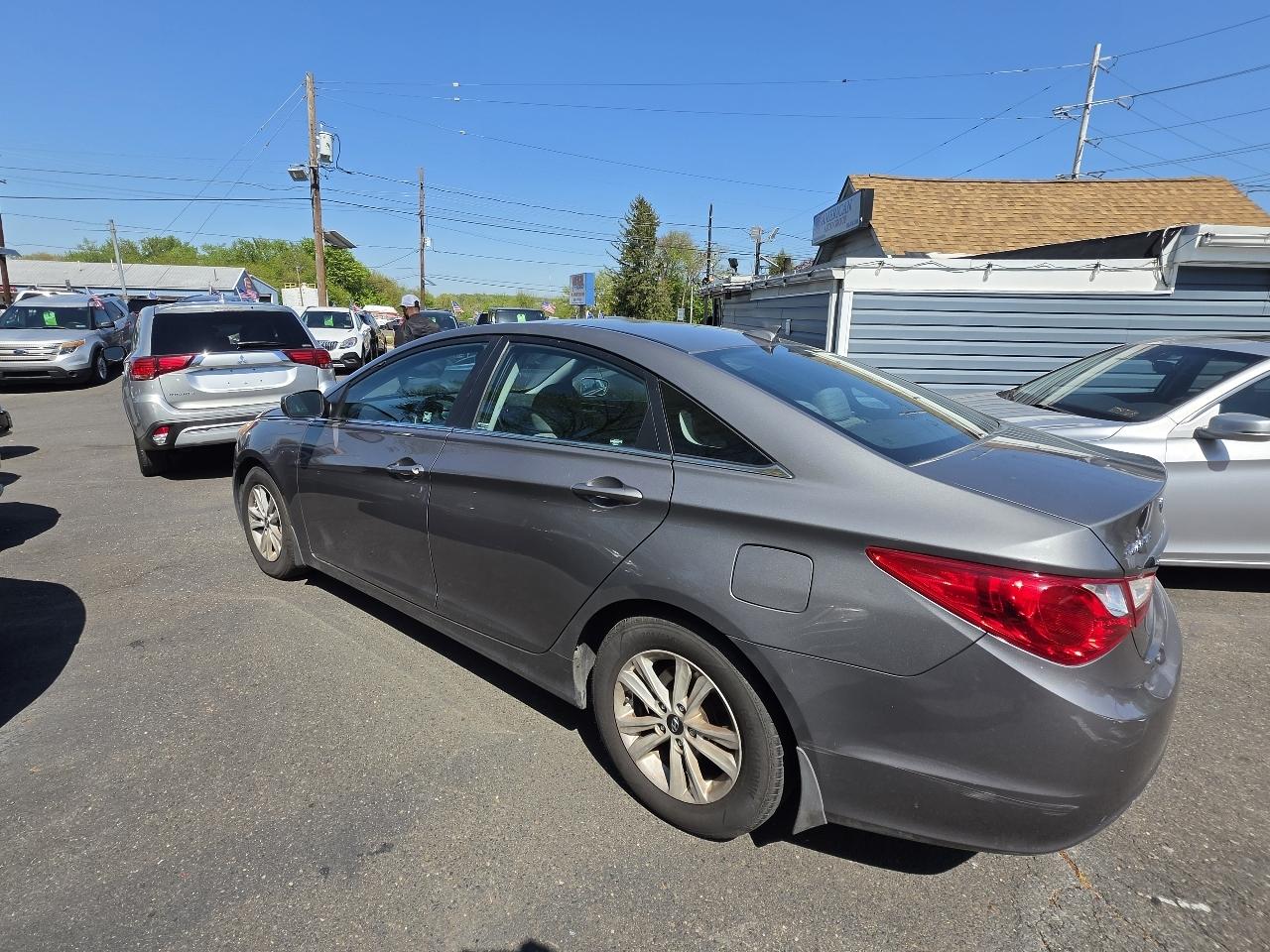 Hyundai Sonata 4dr Sdn 2.4L Auto GLS PZEV 2013
