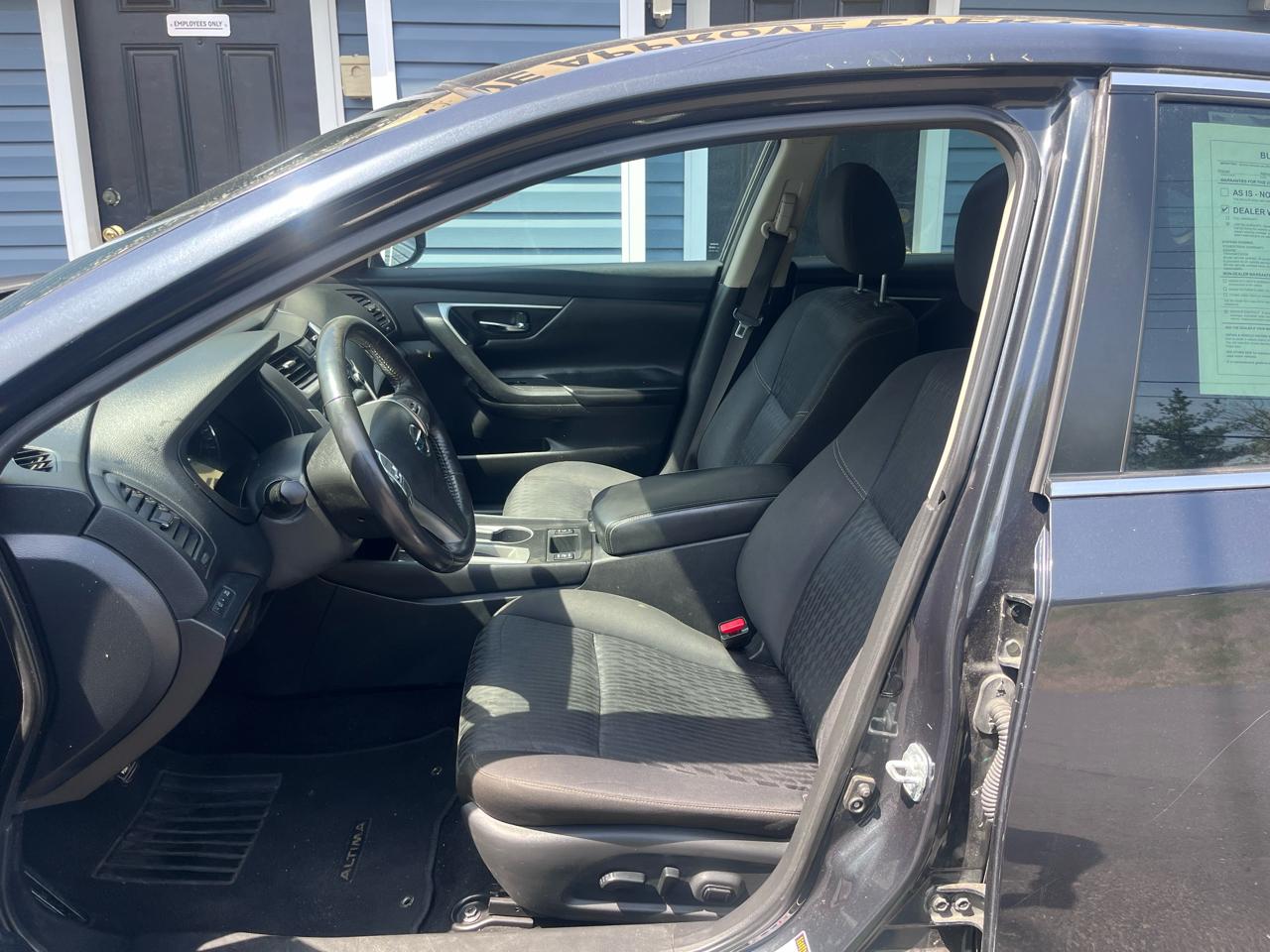 Nissan Altima 2.5 SV Sedan 2018