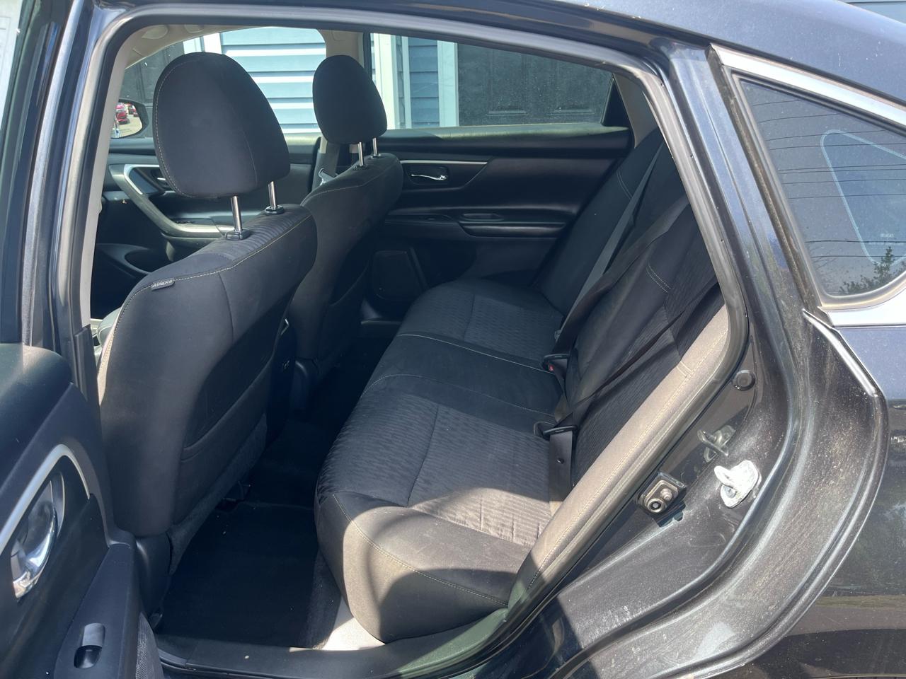 Nissan Altima 2.5 SV Sedan 2018