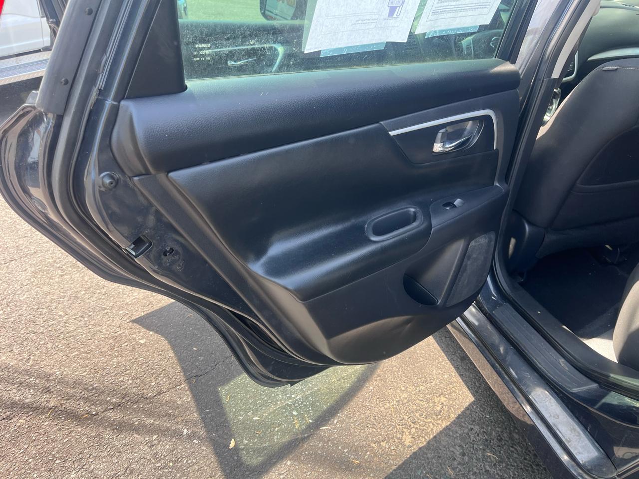 Nissan Altima 2.5 SV Sedan 2018