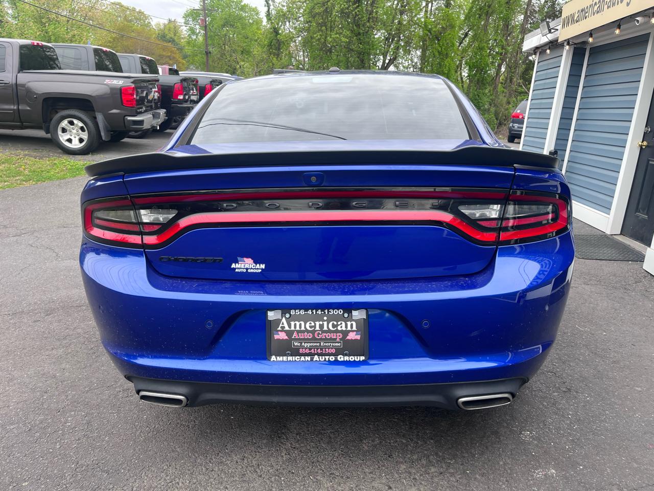 Dodge Charger SXT RWD 2021