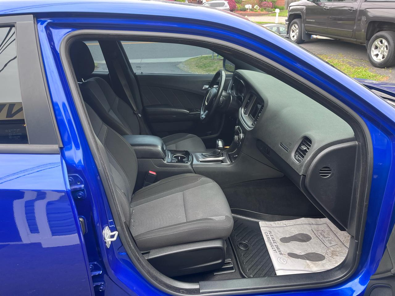 Dodge Charger SXT RWD 2021