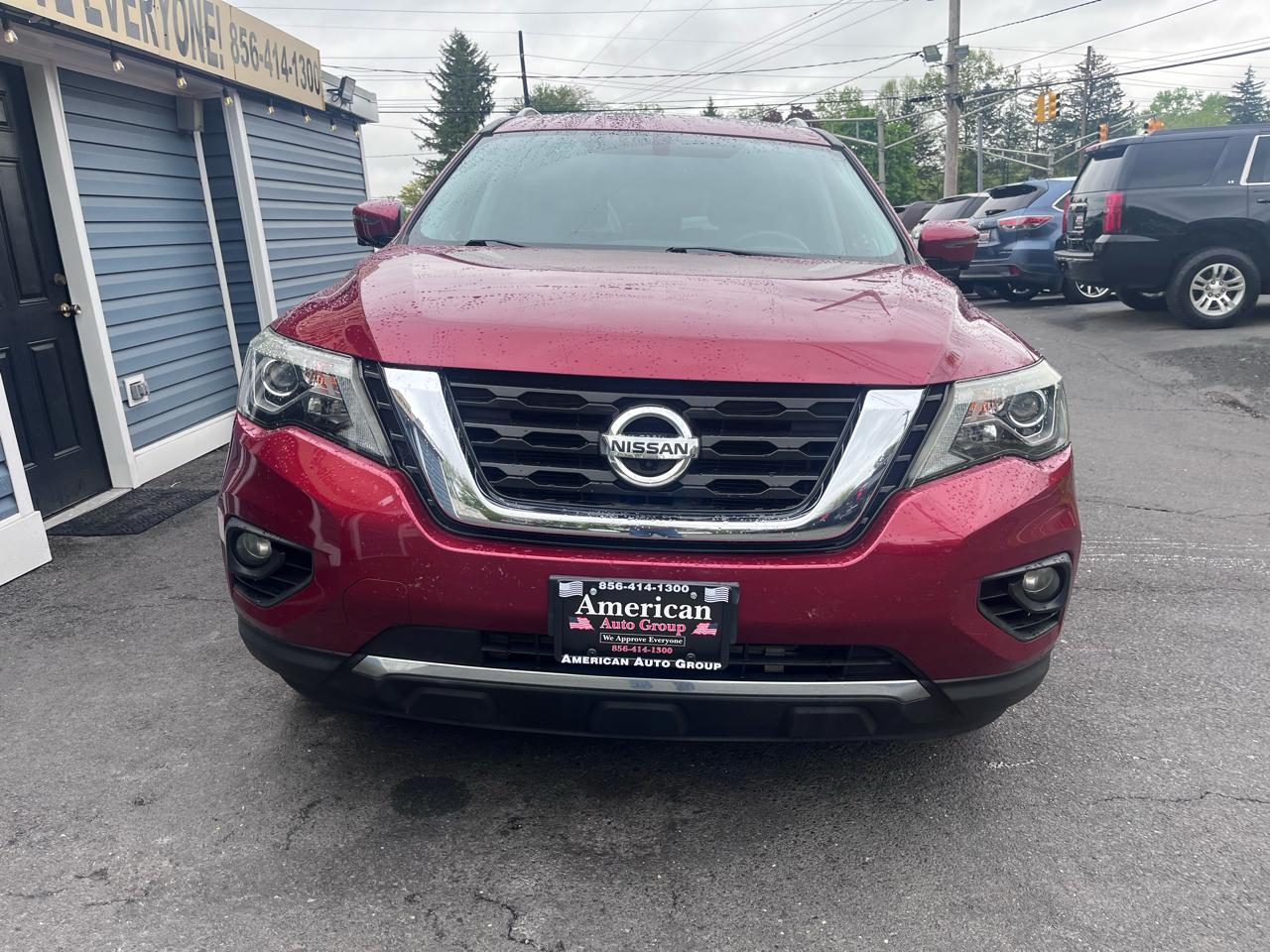 Nissan Pathfinder 4x4 SL 2017