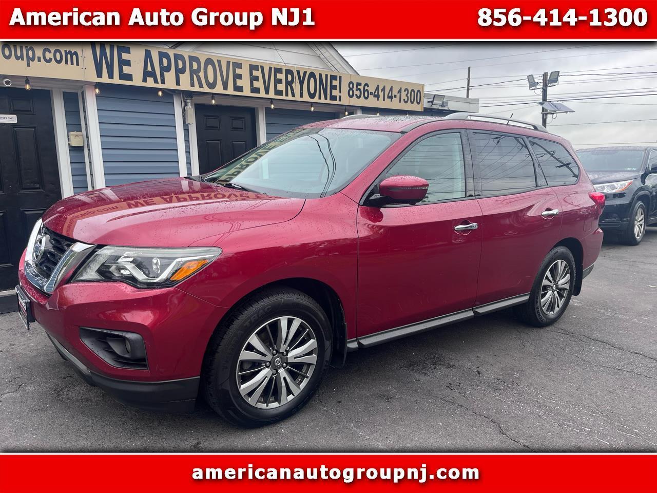 Nissan Pathfinder 4x4 SL 2017