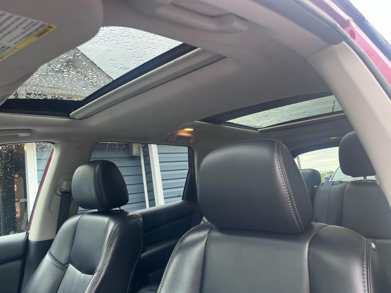 Nissan Pathfinder 4x4 SL 2017