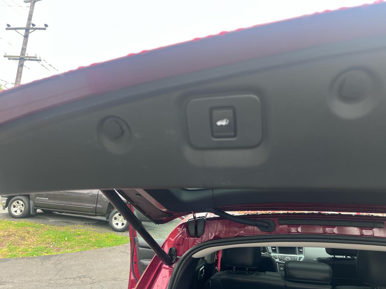 Nissan Pathfinder 4x4 SL 2017