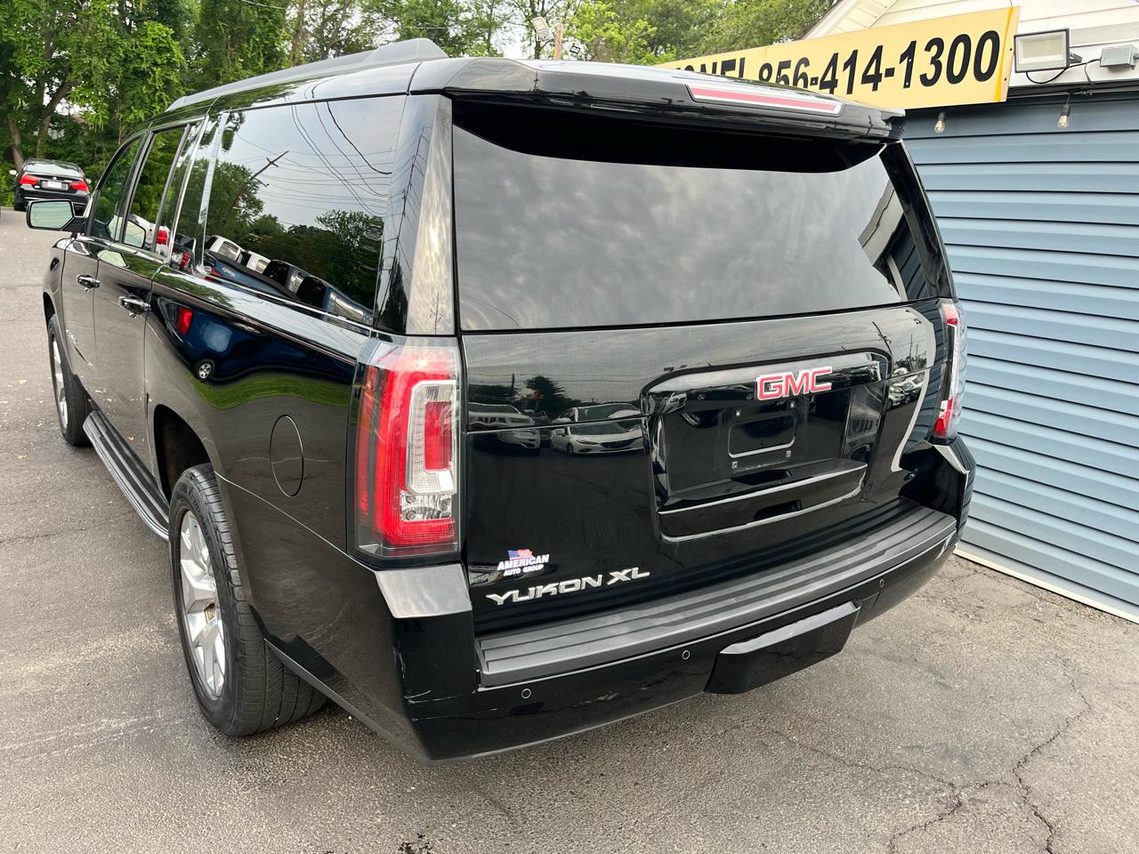 GMC Yukon XL 4WD 4dr SLT 2016