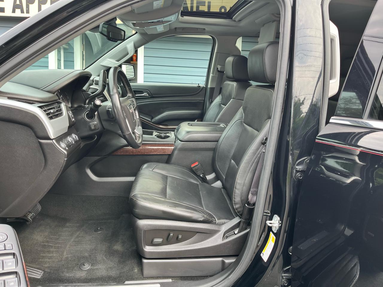 GMC Yukon XL 4WD 4dr SLT 2016