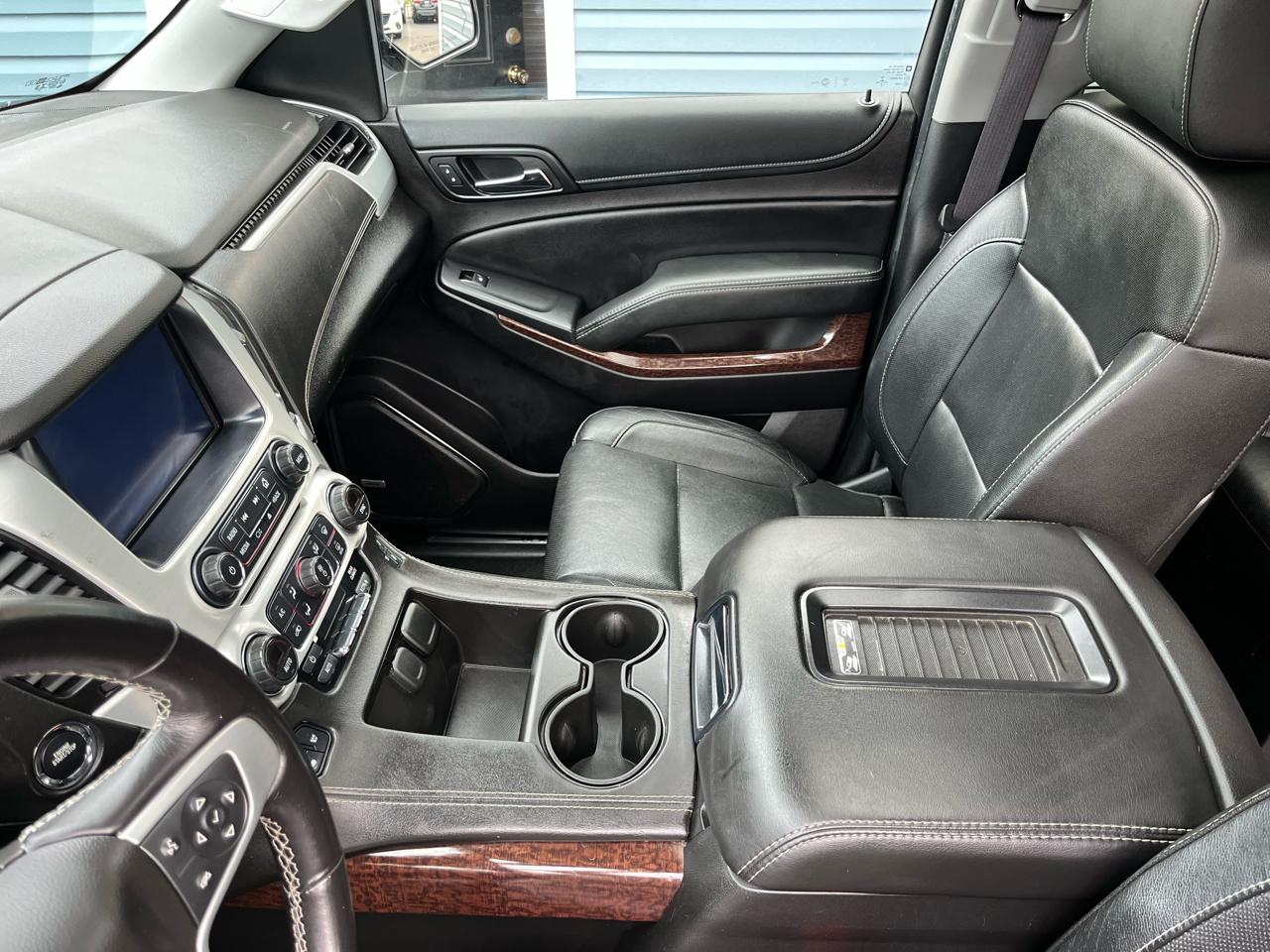 GMC Yukon XL 4WD 4dr SLT 2016