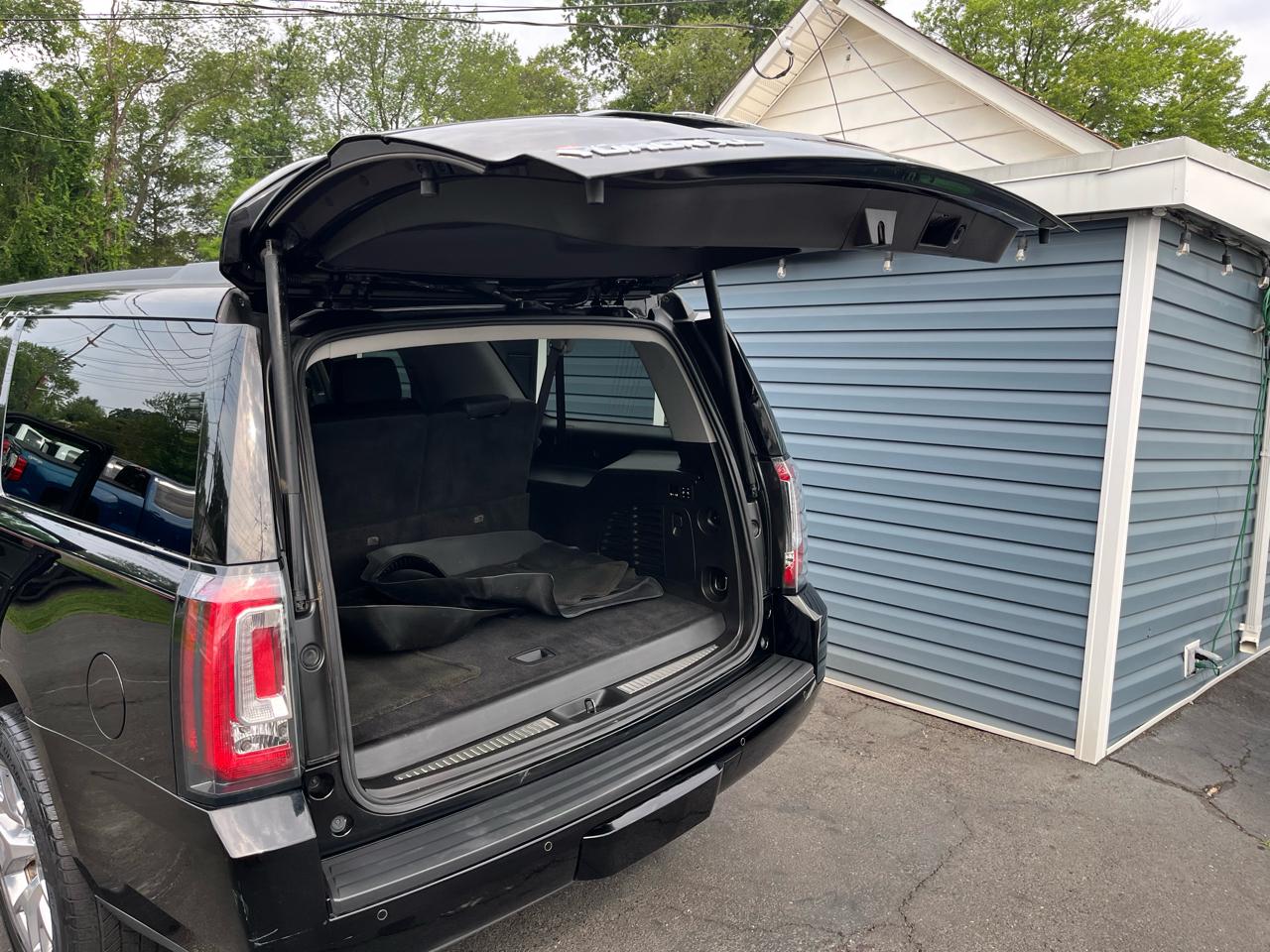GMC Yukon XL 4WD 4dr SLT 2016