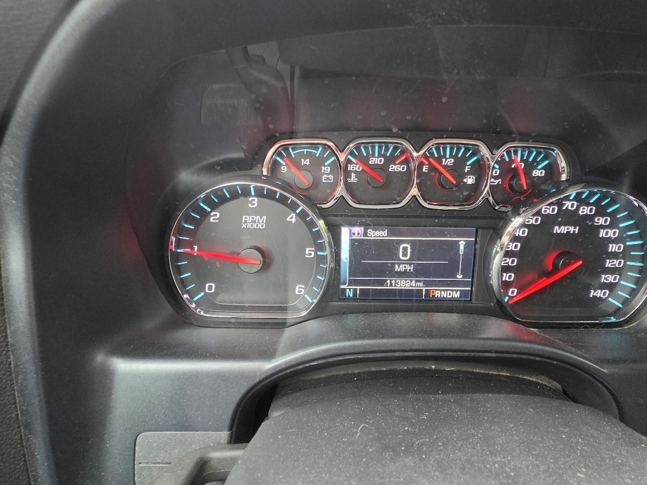 Chevrolet Silverado 1500 4WD Crew Cab 143.5" LT w/1LT 2015