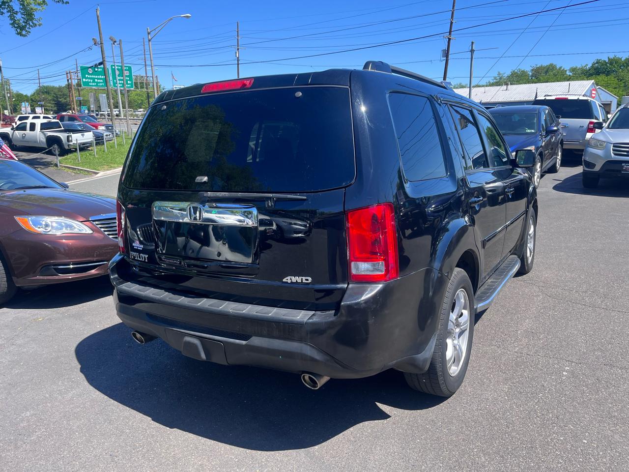 Honda Pilot 4WD 4dr EX-L w/Navi 2012
