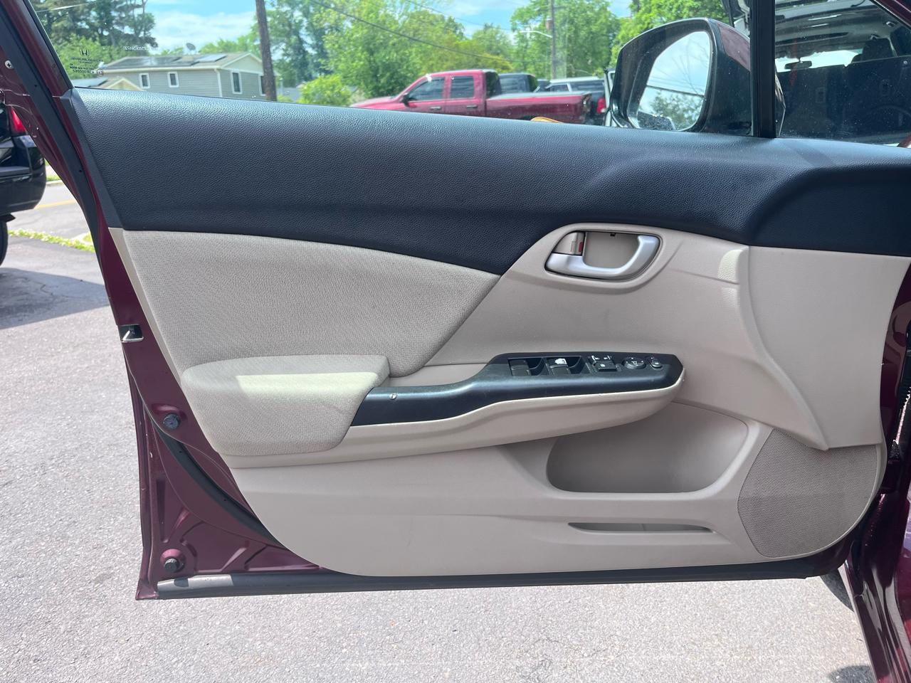 Honda Civic Sdn 4dr Auto LX 2013