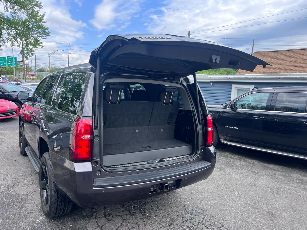 Chevrolet Tahoe 4WD 4dr LT 2016