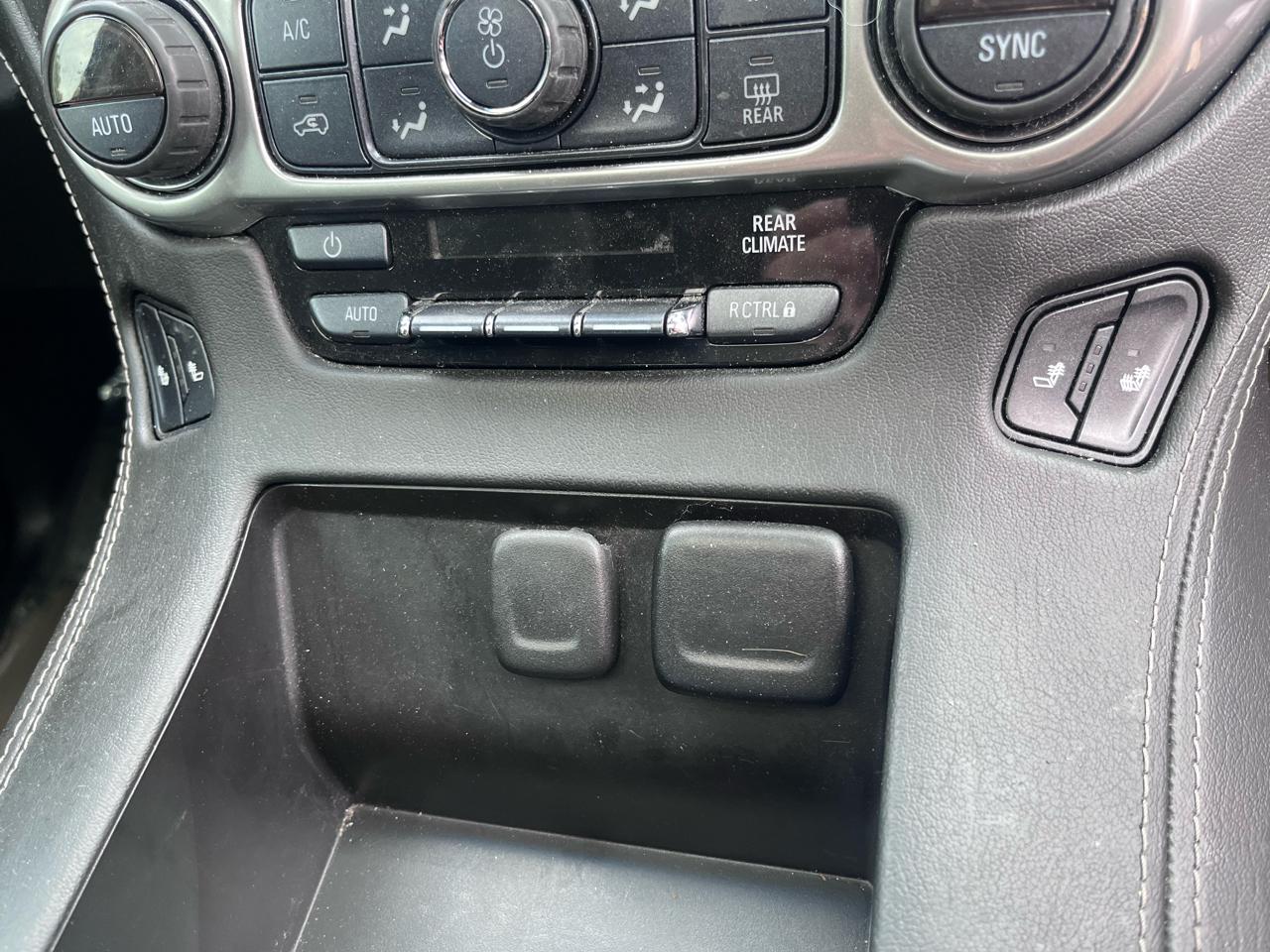 Chevrolet Tahoe 4WD 4dr LT 2016