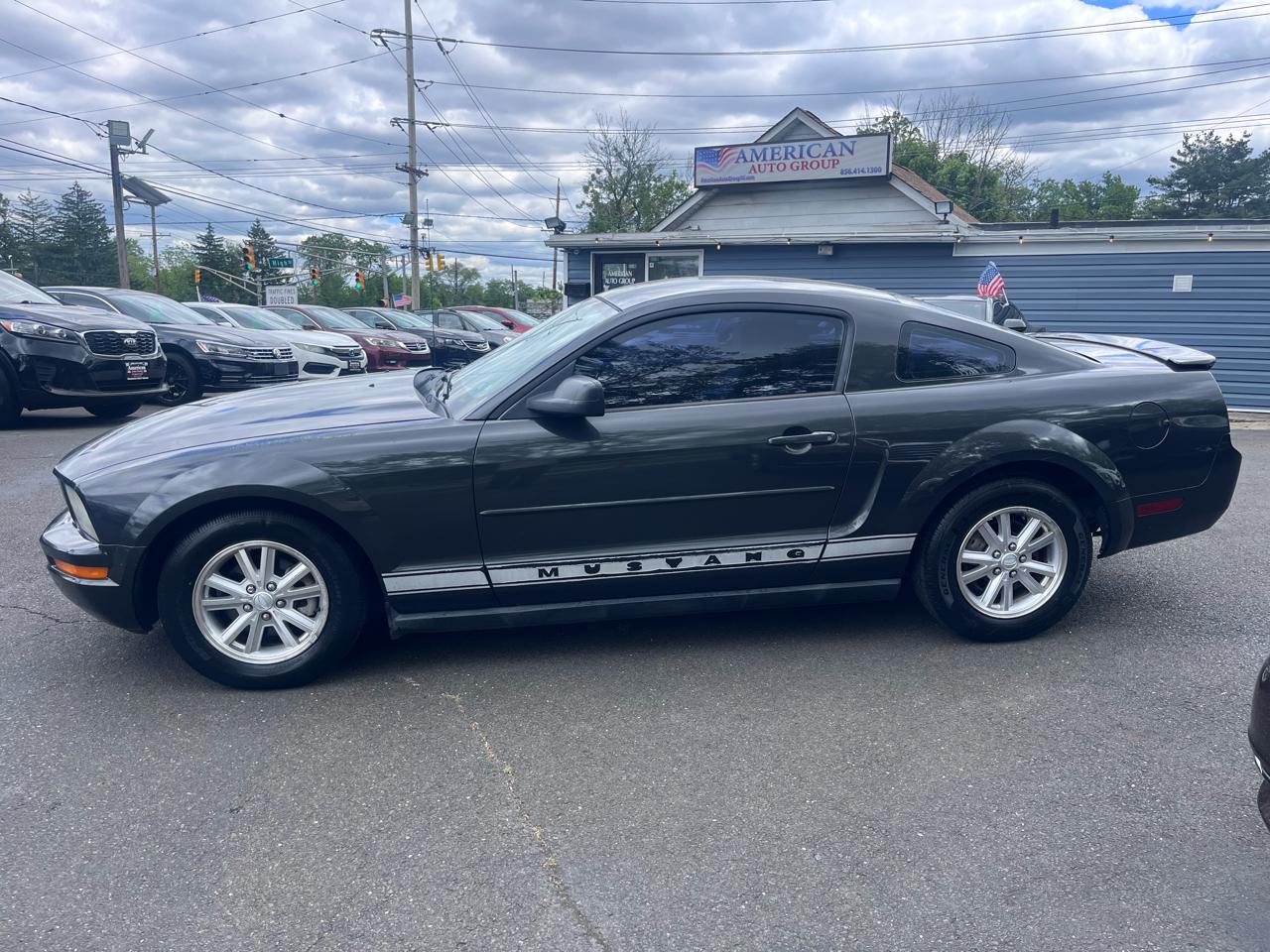 Ford Mustang 2dr Cpe Premium 2008