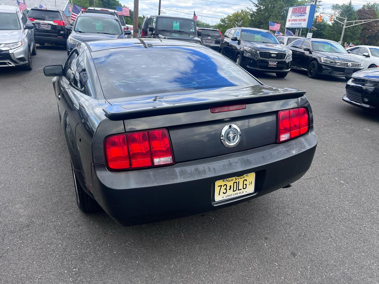 Ford Mustang 2dr Cpe Premium 2008