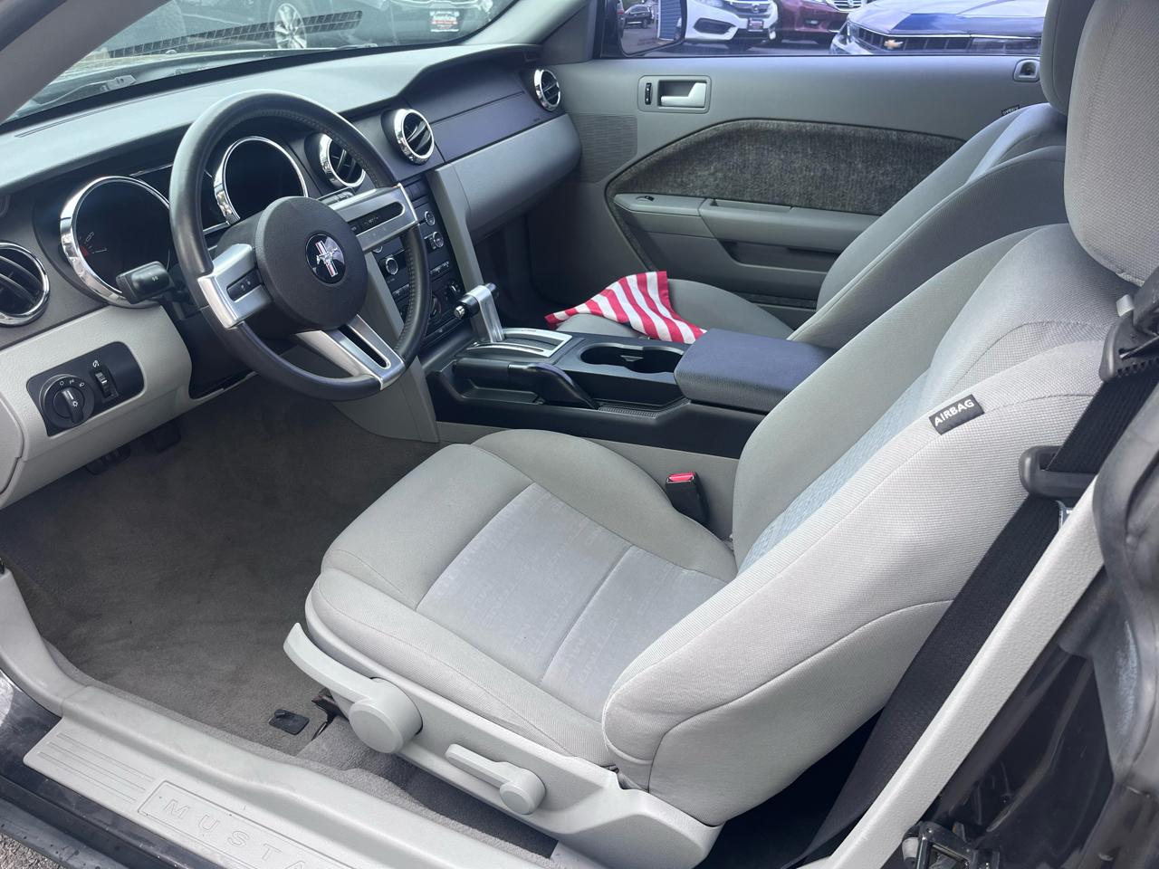Ford Mustang 2dr Cpe Premium 2008