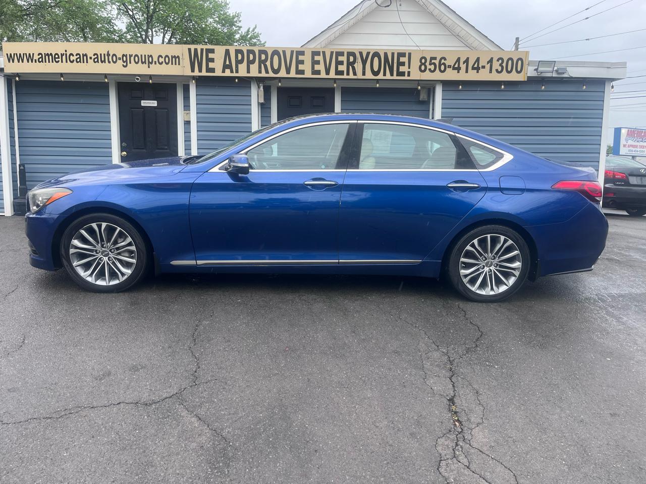Hyundai Genesis 4dr Sdn V6 3.8L AWD 2015
