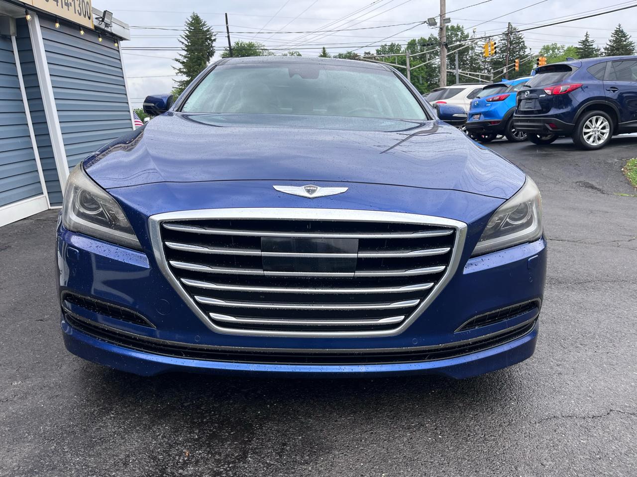 Hyundai Genesis 4dr Sdn V6 3.8L AWD 2015