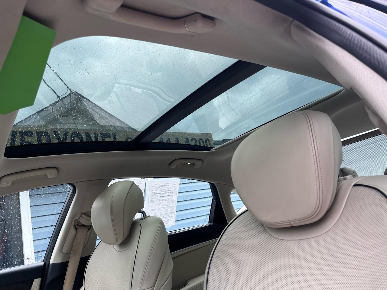 Hyundai Genesis 4dr Sdn V6 3.8L AWD 2015