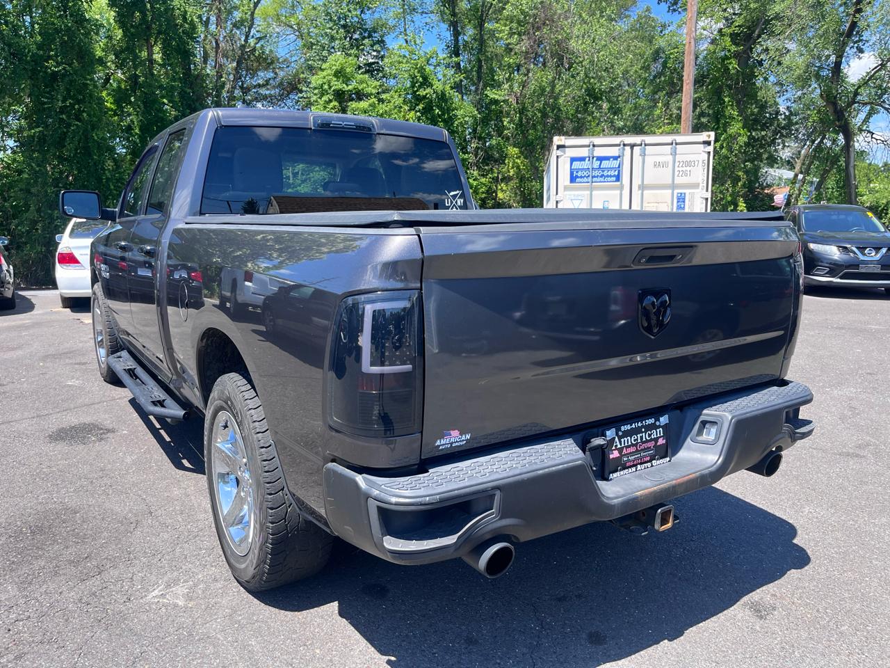 RAM 1500 4WD Quad Cab 140.5" Express 2015