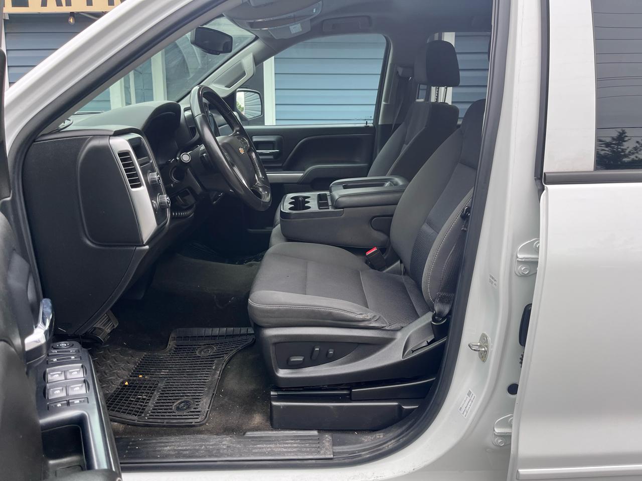 Chevrolet Silverado 1500 4WD Crew Cab 153.0" LT w/1LT 2018