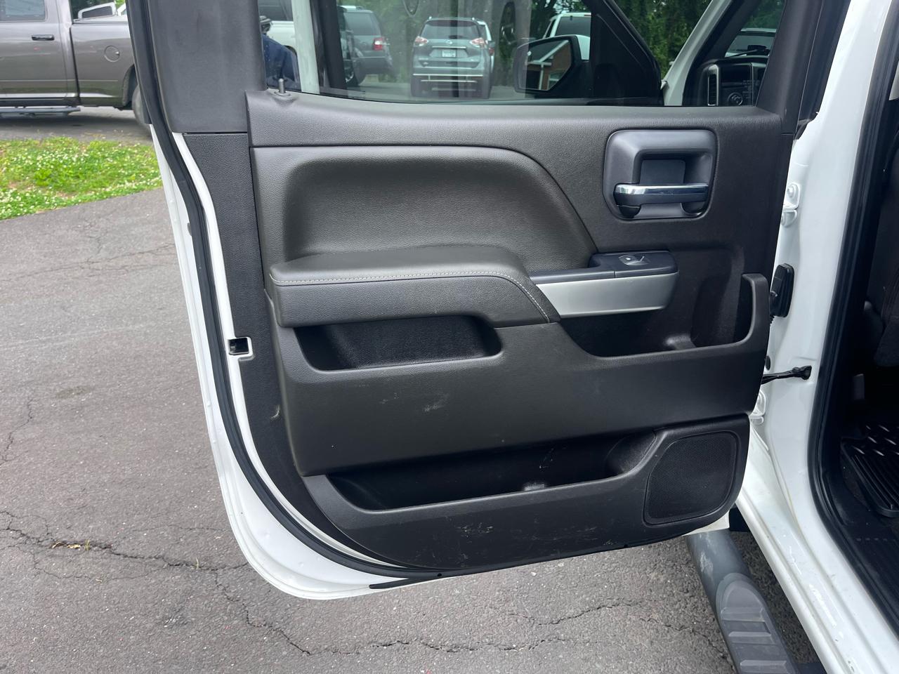 Chevrolet Silverado 1500 4WD Crew Cab 153.0" LT w/1LT 2018