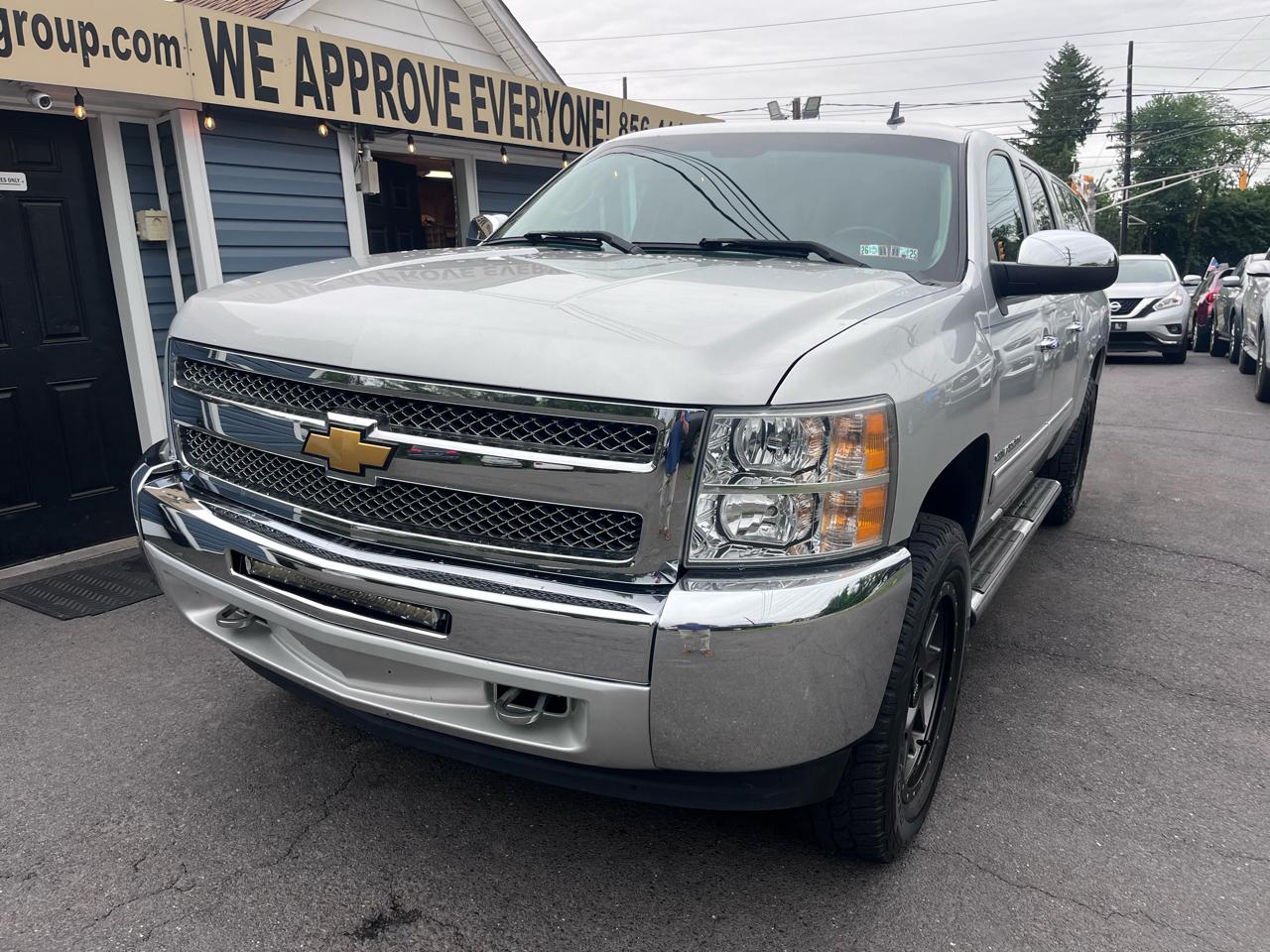 Chevrolet Silverado 1500 4WD Crew Cab 143.5" LT 2013